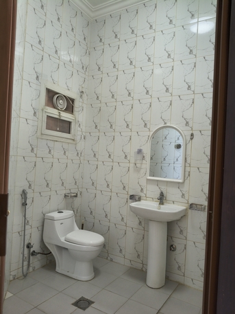 Al Malaz, Apartments/Houses, SAR 51000/year,  3 BR,  3BHK Family Apartment Available In Al Malaz Near Indian Embassy School