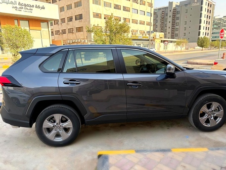 Riyadh, Auto Parts, SAR 96000,  RAV-4 2025 LE 4 By 4 AWD.
