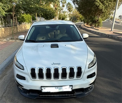Al Baghdadyiah Al Sharqyia, Vehicles, Cars & Trucks , SAR 39000,  Jeep Cherokee,  2016,  Automatic,  105000 KM,