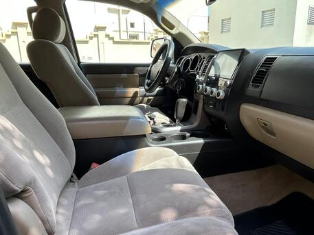 East Riffa, Vehicles, Cars & Trucks , BHD 3950,  Toyota Sequoia,  2010,  Automatic,  370000 KM,