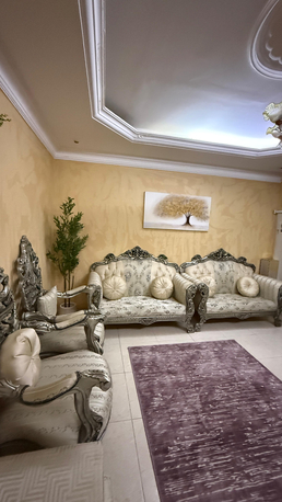 Dammam, Furniture, SAR 800,  Vintage Sofa Set