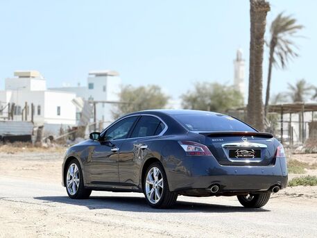 Manama, Vehicles, Cars & Trucks , BHD 1950,  Nissan Maxima,  2012,  148000 KM,    MODEL WITH PUSH BUTTON START AND ELECTRONIC LEATHER SEATS
