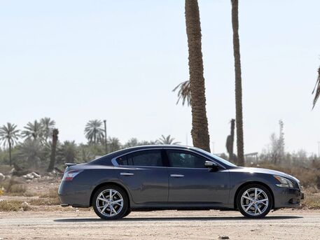 Manama, Vehicles, Cars & Trucks , BHD 1950,  Nissan Maxima,  2012,  148000 KM,    MODEL WITH PUSH BUTTON START AND ELECTRONIC LEATHER SEATS