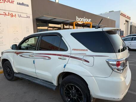 Riyadh, Vehicles, Cars & Trucks , SAR 45500,  Toyota Fortuner,  2014,  Automatic,  326250 KM,