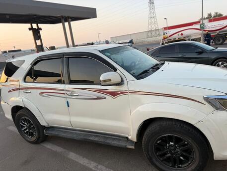 Riyadh, Vehicles, Cars & Trucks , SAR 45500,  Toyota Fortuner,  2014,  Automatic,  326250 KM,