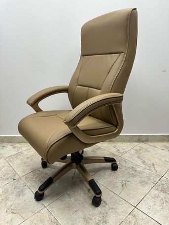 Riyadh, Furniture, SAR 100,  Office Furniture Office Tables Establishment Of Administrative Office Companies