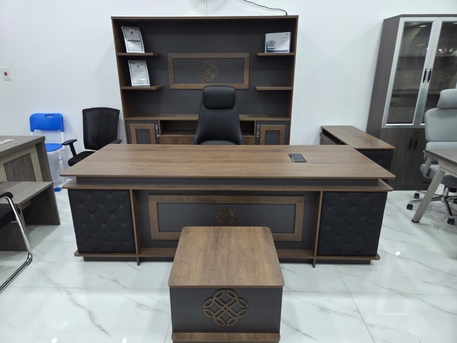 Riyadh, Furniture, SAR 100,  Office Furniture Office Tables Establishment Of Administrative Office Companies