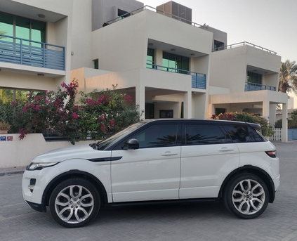 Manama, Vehicles, Cars & Trucks , BHD 1,  Rover Range Rover,  2015,  Automatic,  100000 KM,   Range Rover Evoque
