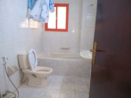 Juffair, Rooms Available, BHD 150/month,  Furnished,  Attached Bathroom. Unlimited EWA, Wifi And Cleane