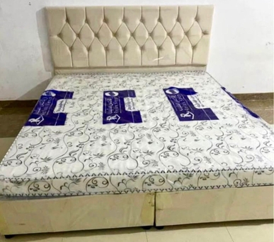 Jeddah, Furniture, SAR 2,  All Kinds Of High Quality Double Bed 🛏️ And Mattress Available In Low Price