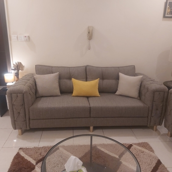 Jeddah, Furniture, SAR 1000,  Sofa With Table And Carpet