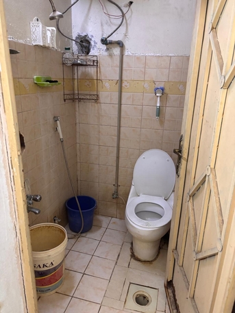 Riyadh, Staff Accomodation, SAR 1000,  Individual Room For Rent In Available Batha Foutha