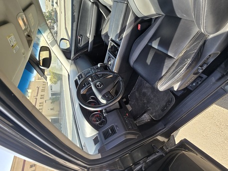 Al Sahafa, Vehicles, Cars & Trucks , SAR 39000,  Mazda CX-09,  2011,  Automatic,  232000 KM,    Black Full Option (Second Owner)