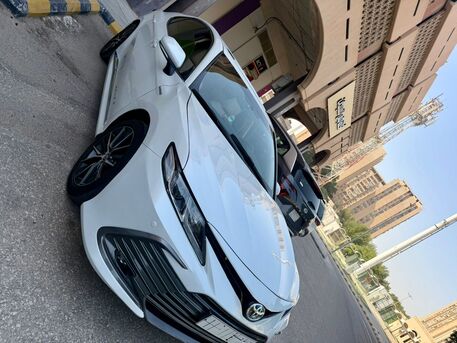 Khobar, Vehicles, Cars & Trucks , SAR 73000,  Toyota Camry GLE Hybrid,  2024,  Automatic,  43000 KM,   Toyota Camry Hybrid