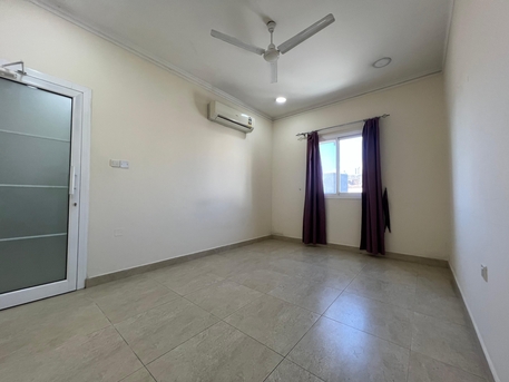 Segaya, Apartments/Houses, BHD 210/year,  1 BR,  EXCELLENT SEMIFURNISHED 1 BHK WITH 2 BATHROOM UNLIMITED EWA CONTACT :- +973 66942050