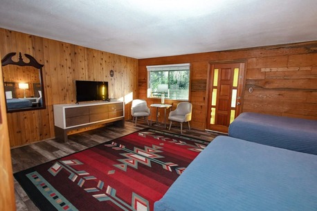 New York, Business, Romantic Weekend Getaways At Huntington Lake Lodge