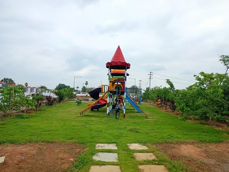 Hyderabad, Residential Plots, INR 28000,  250 Sq. Yard,  Henly Woods &ndash; Premium Open Plots @ Gollur 🌳  📍 Location: Gollur &ndash; Spanning Across 30 Ac