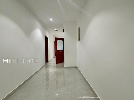 Kuwait City, Apartments/Houses, KWD 1200/month,  5 BR,  Renovated Floor For Rent In Shuhada