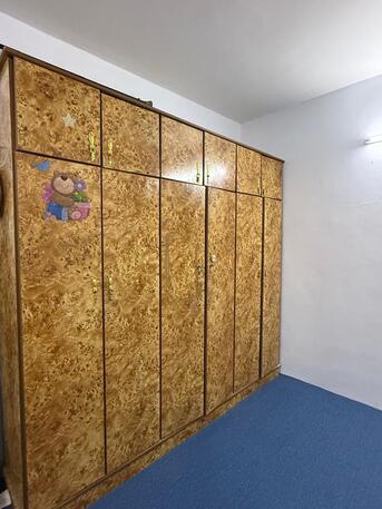 Al Malaz, Household Items, SAR 1,  Split A/c , Wardrobe ,Sofa & IKEA Tea Table Etc.. For Sale