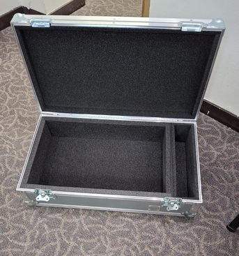 Al Malaz, Appliances, SAR 1000,  Qty 10 Aluminum Hardcase L 78 X W 44 X H 23cm