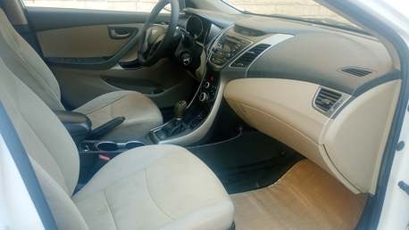 Riyadh, Vehicles, Cars & Trucks , SAR 23000,  Hyundai Elantra,  2014,  Automatic,  306400 KM,  Elantra  Engine 1600 Cc, No Major Accident Original Paint,interior Same Like New