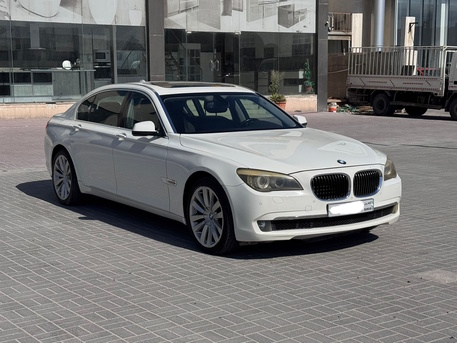 Manama, Vehicles, Cars & Trucks , BHD 1800,  BMW 740Li,  2011,  Automatic,  102300 KM,    (White)