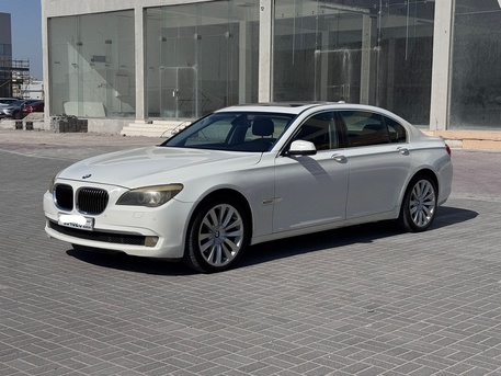 Manama, Vehicles, Cars & Trucks , BHD 1800,  BMW 740Li,  2011,  Automatic,  102300 KM,    (White)