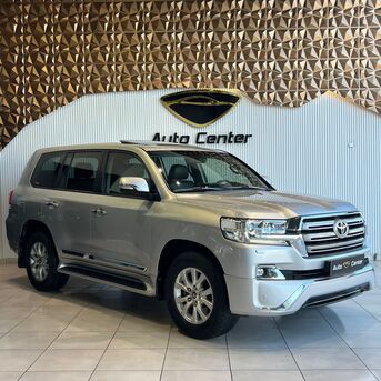 Riffa, Vehicles, Cars & Trucks , BHD 16500,  TOYOTA LAND CRUISER GXR V8 2016 SILVER,  2016,  Automatic,  127000 KM,