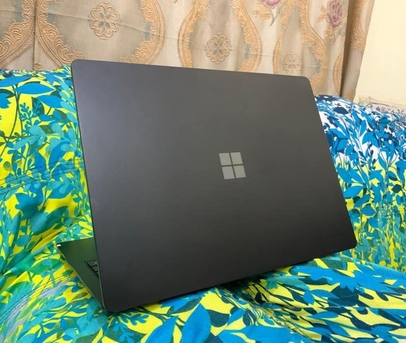 Jeddah, Computers, SAR 1450,  Microsoft Surface 3 - Core I5 10th - 8gb Ram - Touch