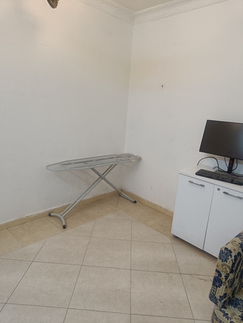 Hara, Rooms Available, SAR 1200/month,  Furnished,  Furnished Executive Room Available For A Single Professional In A Quiet Family Building.