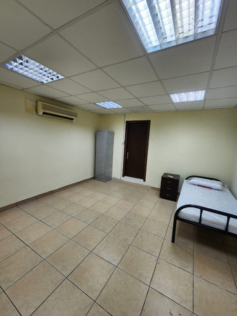 Riyadh, Bedspace Available, SAR 525/month,  Professional Roomshare | Al Washim District (Near Al Salhiya)
