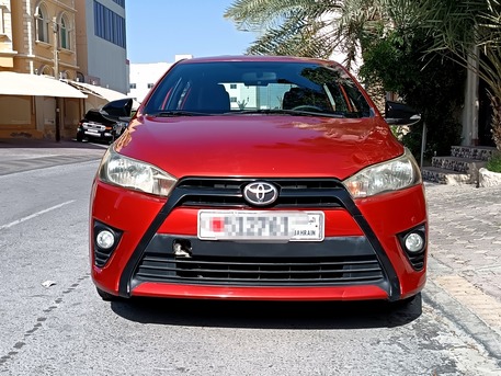 Riffa, Vehicles, Cars & Trucks , BHD 2500,  TOYOTA YARIS HATCHBACK,  2015,  Automatic,  149000 KM,  1.5L LADY DRIVEN CAR IN GOOD CONDITION FOR SALE