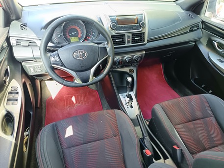 Riffa, Vehicles, Cars & Trucks , BHD 2500,  TOYOTA YARIS HATCHBACK,  2015,  Automatic,  149000 KM,  1.5L LADY DRIVEN CAR IN GOOD CONDITION FOR SALE