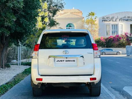 Manama, Vehicles, Cars & Trucks , BHD 5950,  Toyota Prado,  2010,  Automatic,  248000 KM,  TOTOYTA PRADO  MODEL SINGLE OWNER USED SUV CALL OR WHATSAPP ON 33665080 ,34355768