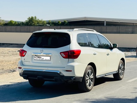 Manama, Vehicles, Cars & Trucks , BHD 4300,  Nissan Pathfinder,  2018,  53000 KM,  Low Mileage - First Owner
