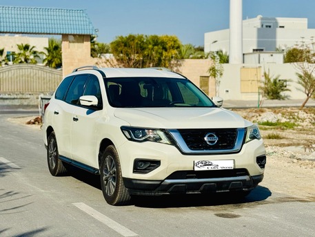 Manama, Vehicles, Cars & Trucks , BHD 4300,  Nissan Pathfinder,  2018,  53000 KM,  Low Mileage - First Owner