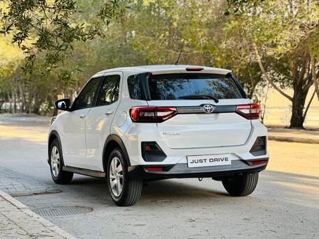 Salmaniya, Vehicles, Cars & Trucks , BHD 4900,  TOYOTA,  2023,  Automatic,  56000 KM,   RAIZE  MODEL SHOWROOM CONDITION USED CAR CALL OR WHATSAPP ON 33665080 ,34355768