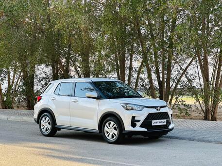 Salmaniya, Vehicles, Cars & Trucks , BHD 4900,  TOYOTA,  2023,  Automatic,  56000 KM,   RAIZE  MODEL SHOWROOM CONDITION USED CAR CALL OR WHATSAPP ON 33665080 ,34355768
