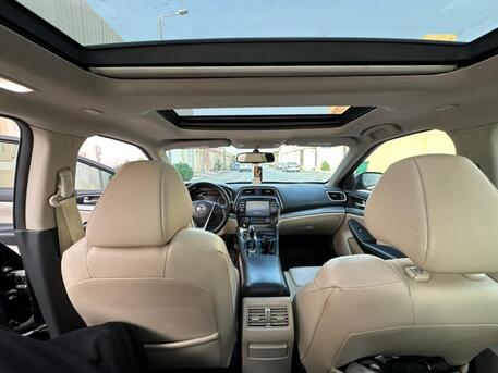 Riyadh, Vehicles, Cars & Trucks , SAR 43000,  Nissan Maxima,  2018,  Automatic,  146000 KM,    SV Full Options With Sunroof N Very Reasonable Price