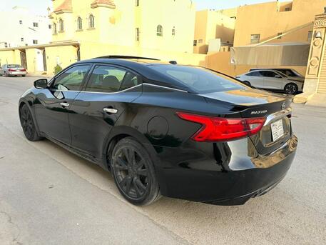 Riyadh, Vehicles, Cars & Trucks , SAR 43000,  Nissan Maxima,  2018,  Automatic,  146000 KM,    SV Full Options With Sunroof N Very Reasonable Price