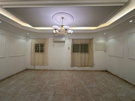 Al Safa, Apts/Flats Wanted, SAR 1000/month,  1 BR,  ONE BIG AVAILABLE FOR EXECUTIVE BACHLOR