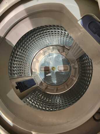 Jeddah, Household Items, SAR 450,  Samsung Top Loading Washing Machine - Wabble (6.0kg)