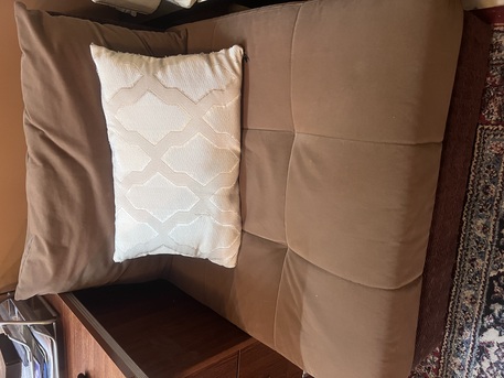 Riyadh, Household Items, SAR 650,  Majlis Sofa , Bookshelf