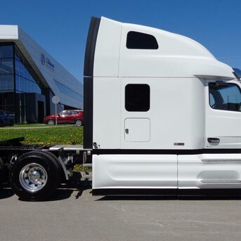 Los Angeles, Vehicles, Cars & Trucks , USD 22000,  2026 Peterbilt 579,  2026,  Automatic,  600 KM,   VERY COMPETITIVE PRICE