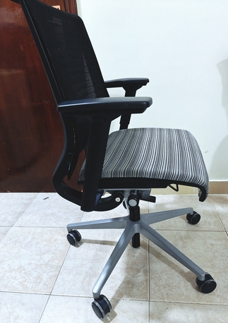 Hoora, Furniture, BHD 15,  Good Condition Office Chair