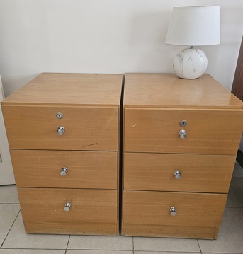 Manama, Furniture, BHD 10,  Assorted Office Furniture