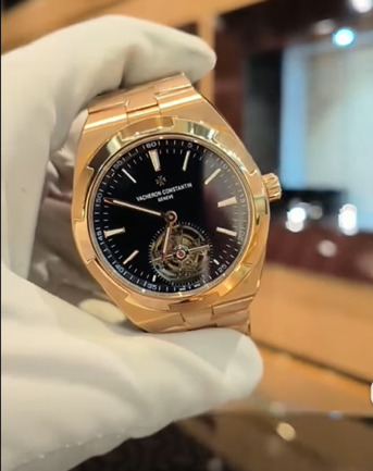 Dubai, Clothing & Accessories, AED 60000,  Vacheron Constantin Full Rose Gold &ndash; Luxury Tourbillon | Excellent Condition