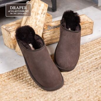 London, Clothing & Accessories, The Ultimate Luxury: Draper Of Glastonbury Sheepskin Slippers