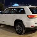 SAR 77000,  Jeep Cherokee,  2021,  Automatic,  83800 KM,   Laredo For Sale