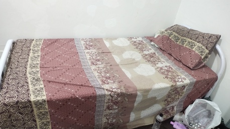 Jubail, Bedspace Available, SAR 400/month,  400 SAR , Bed Space Available In Two Room Apartment For Bechulor Muslim